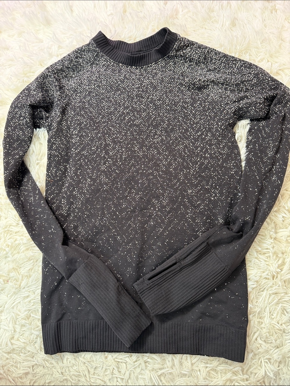Lululemon Rest Less Pullover Herringbone Fade Black / White